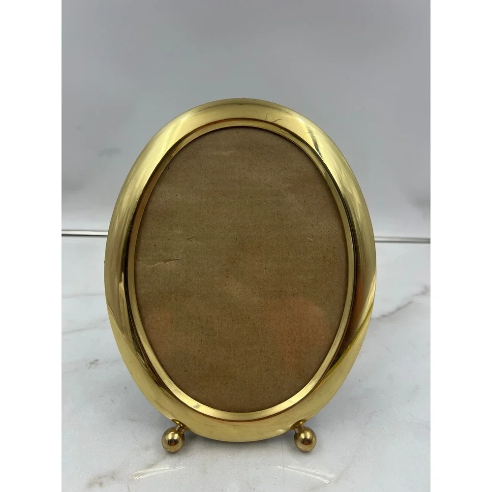 Vintage Oval Brass Tone Metal Picture Frame with Ball Feet 5x7 Portrait